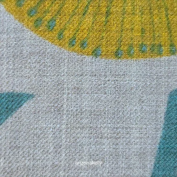 NWOT Cashmere Scarf Retro Scandinavian Design - Picture 6 of 14